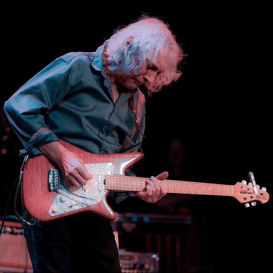 Albert Lee 2020