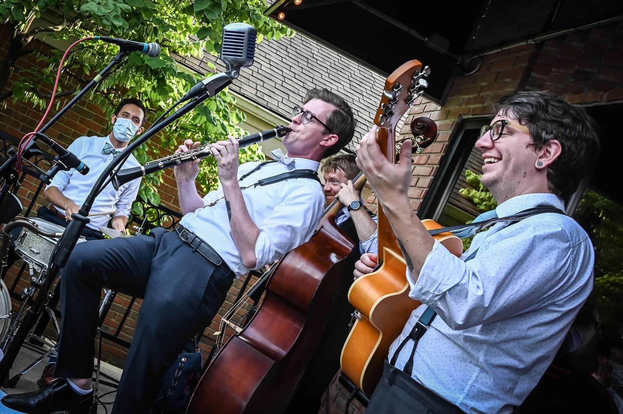 Swing & Wings Natalie's Grandview